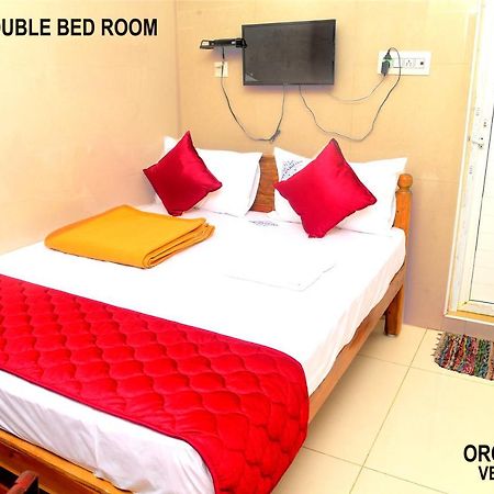 Hotel Orchard Inn Велангани Екстериор снимка